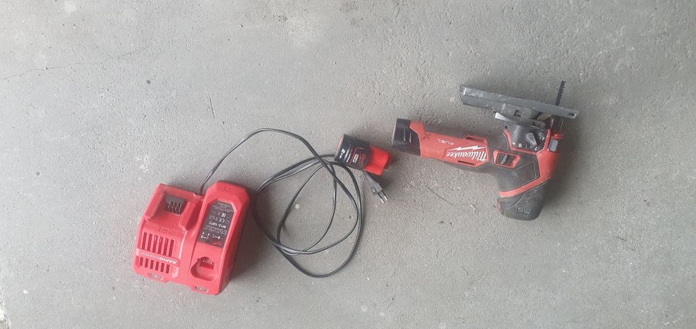 Wyrzynarka milwaukee m12 fjs