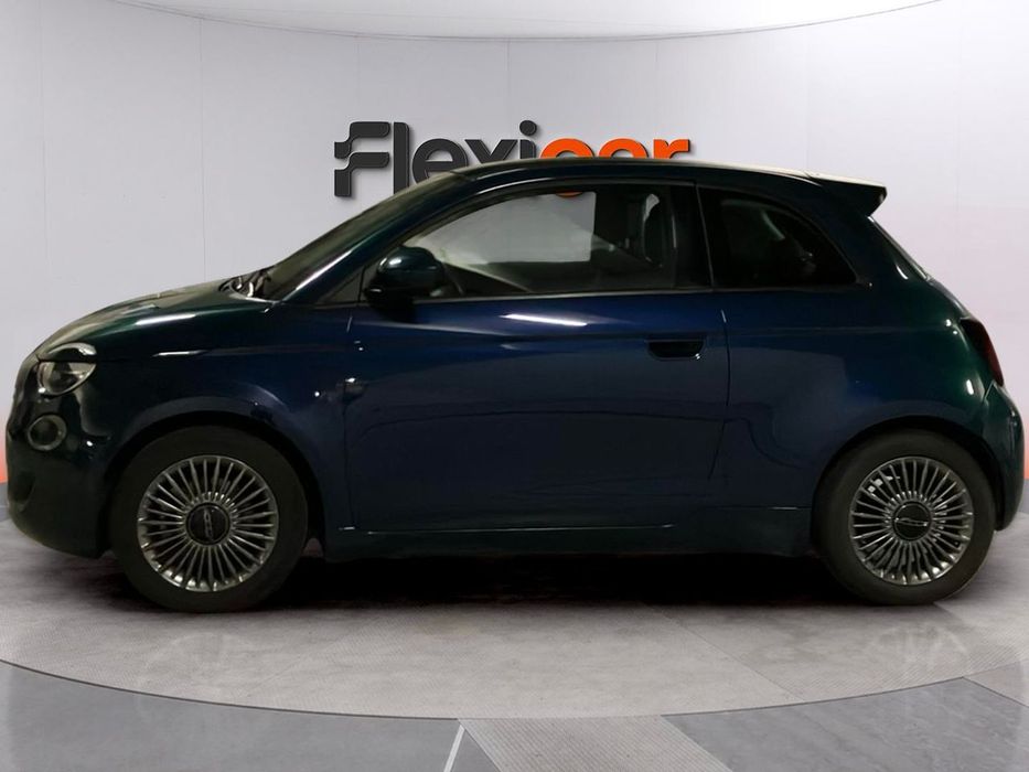 Fiat 500e493330250681569283