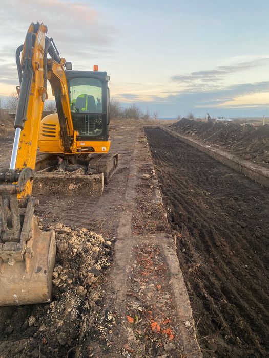 Послуга оренда міні ескаватор 5 т