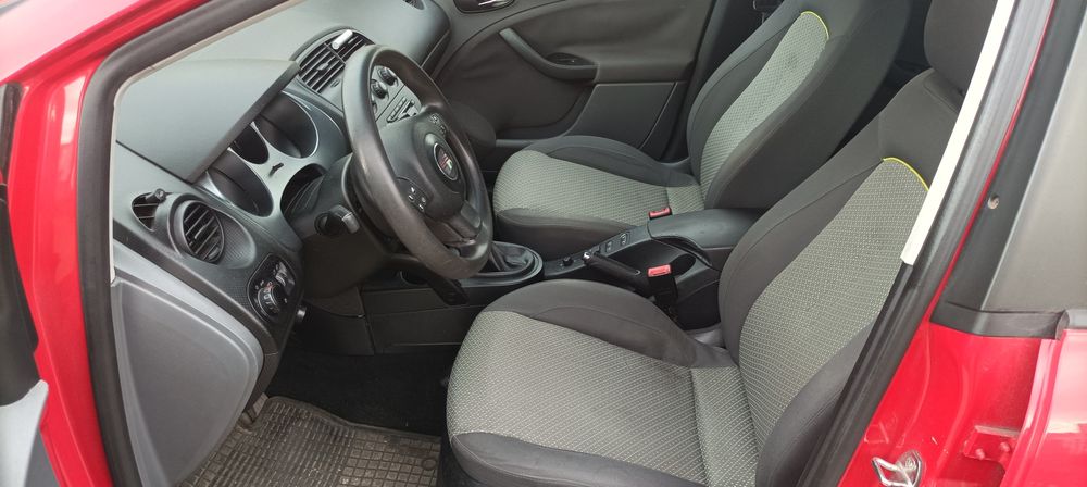 Sprzedam samochód Seat Altea 1.6 benzyna+gaz 2006r przebieg 144000tys km