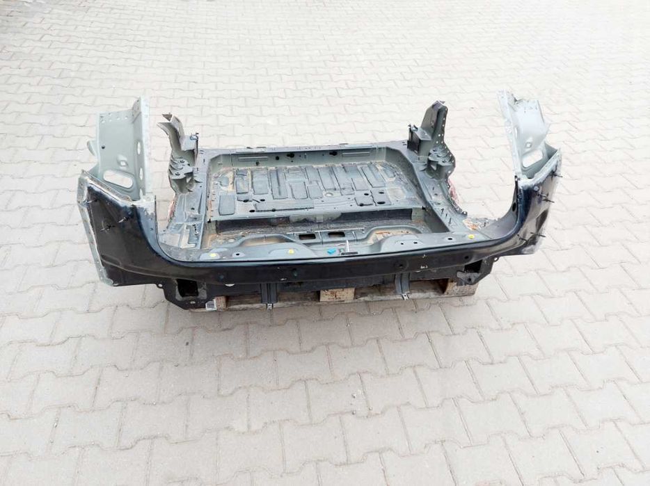 Четверть Mercedes EQC N293 W293 крило кузов разборка