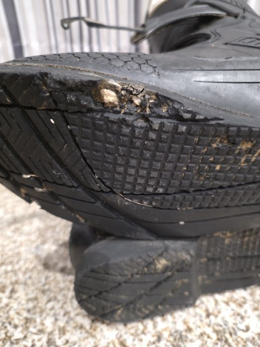 T/42 Botas Shot Race X10