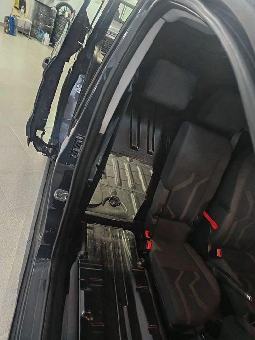 Ford Transit Connect 1.6tdci  longa IVA dedutivel