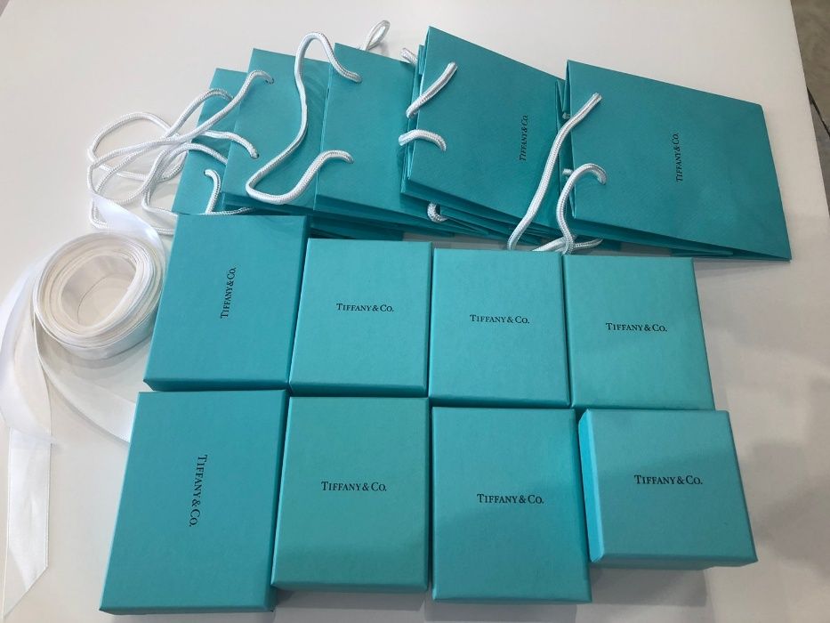 Упаковочные коробки Tiffani