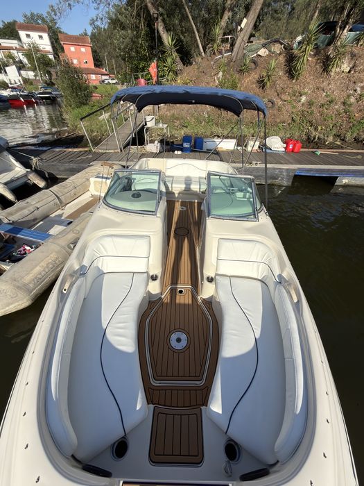 Sea Ray Sundeck 210