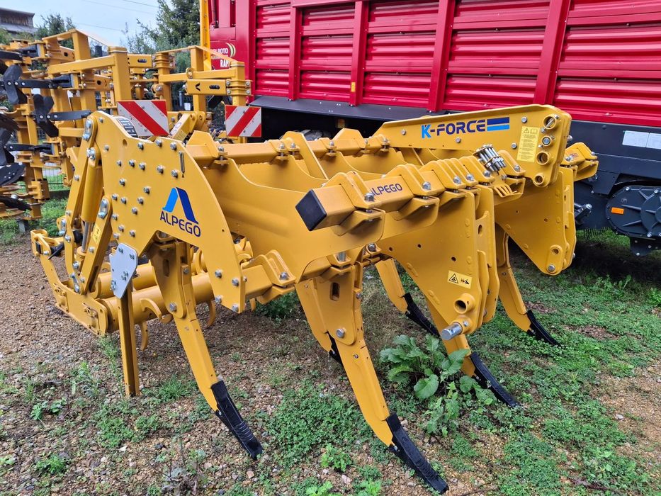 Alpego CRAKER K-FORCE 7-300  Pług dłutowy