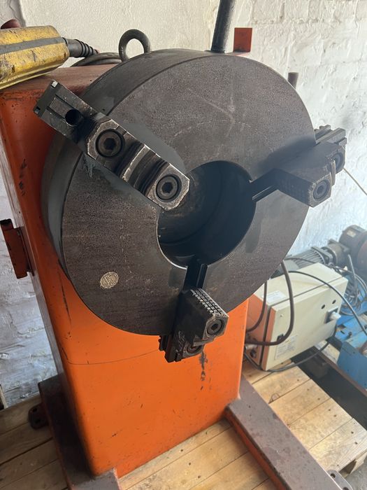 Pozycjoner spawalniczy do rur z uchwytem centrującym Euroweld 3000kg