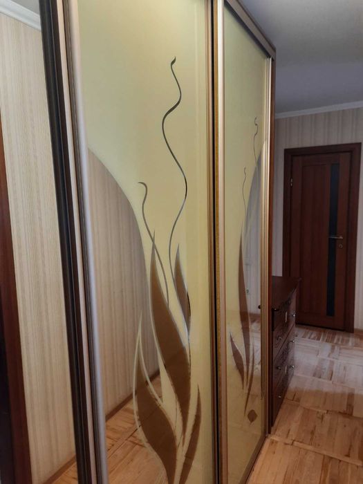 3к цегляний будинок нове планування 2000х / низьке переоформлення!