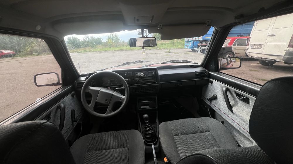 Продам Golf 2 1,6 бензин