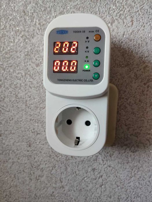 Захисне реле напруги TOMZN 16A TOSVA-16, защитное реле напряжения