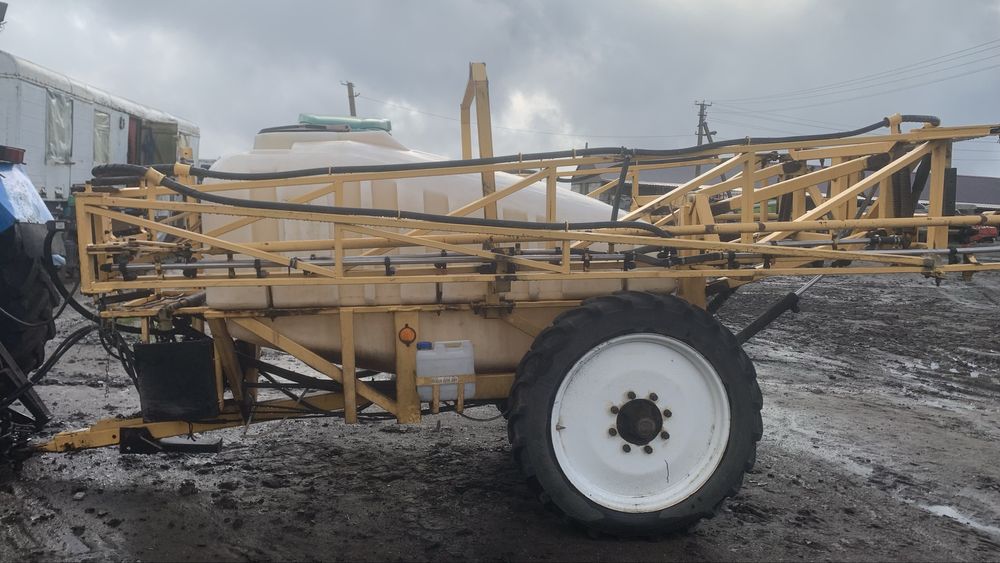 Продам МТЗ з підігрівом, КПС,  , оброикувач з компютеромта ЗІЛ,інш.