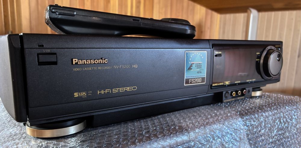 Видеомагнитофон Panasonic NV-FS200 7 head Hi-Fi Stereo(ТОП-ТОП)