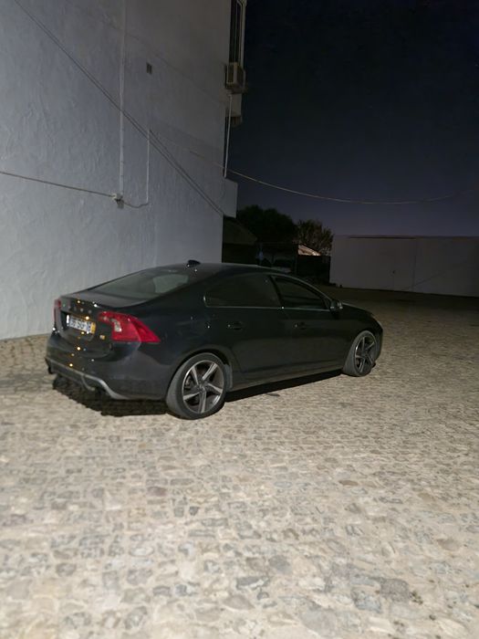 Volvo S60 R-Design