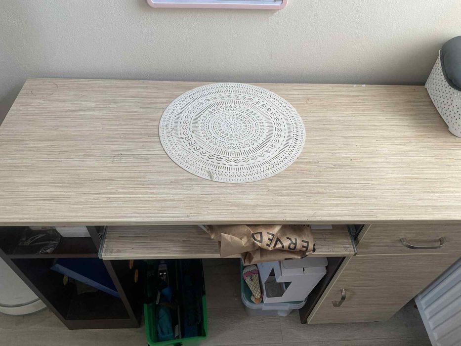 Biurko na komputer, do pokoju dzieciecego, do biura