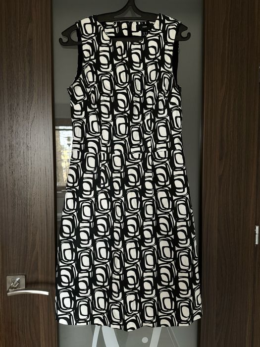 Sukienka firmy:  H&M