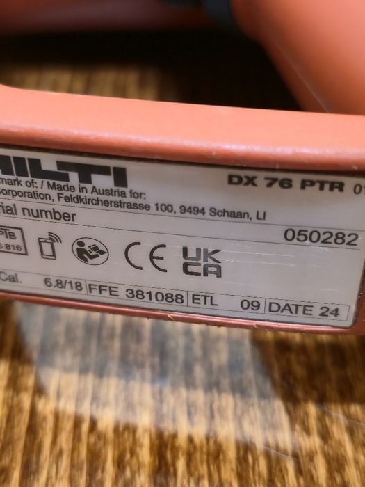 Пороховий монтажний пістолет HILTI DX 76 PTR