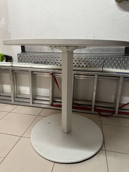 Mesa de reuniao ou refeicao redonda branca 1mt diametro