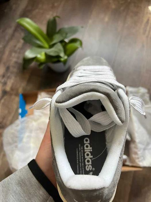Buty sportowe adidas campus R.44