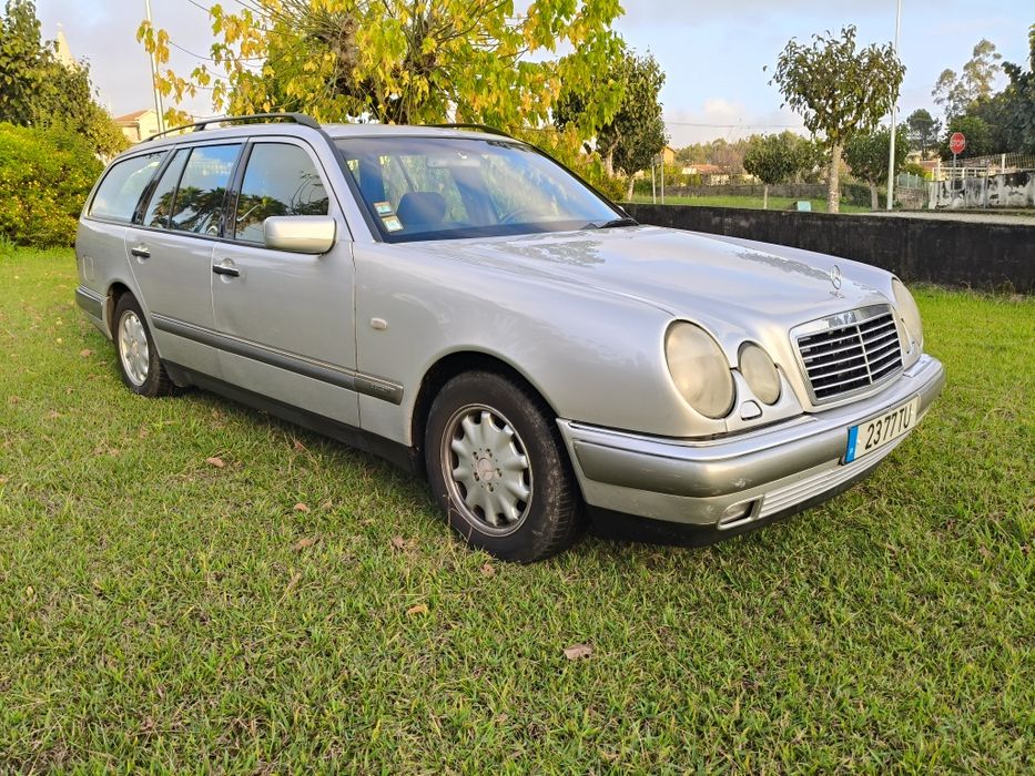 Mercedes E 220 CDI Cx Automática