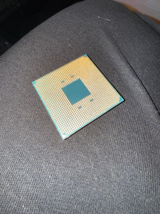 Ryzen 7 3700x + b450 tomahawk max + Arctic LF II 360