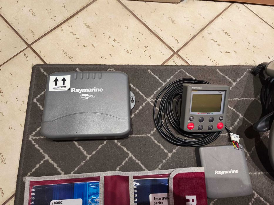 Autopilot Raymarine St 6002