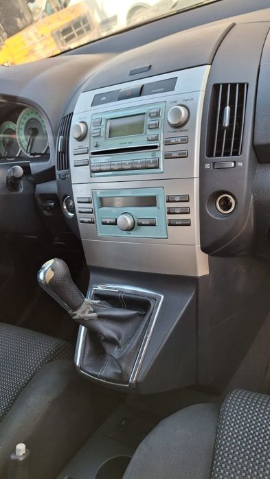 Toyota Corolla verso 2008