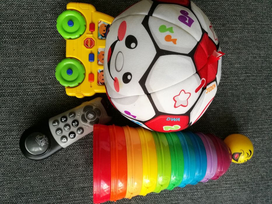 Zestaw zabawek Fisher Price +pilot+autko