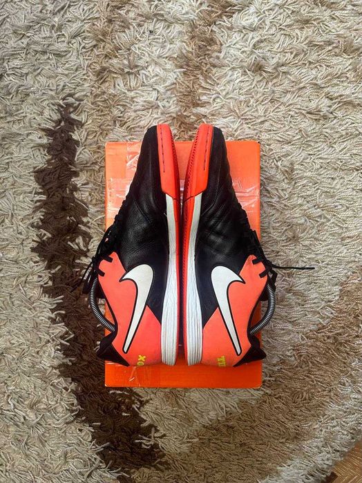 Футзалки бутси сороконожки nike,мercurial,tiempo,phantom,hypervenom.