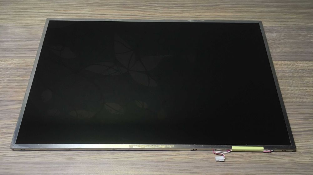 Матрица 17.0" (1680x1050) LTN170WP-L02 глянец, снята с Samsung M60