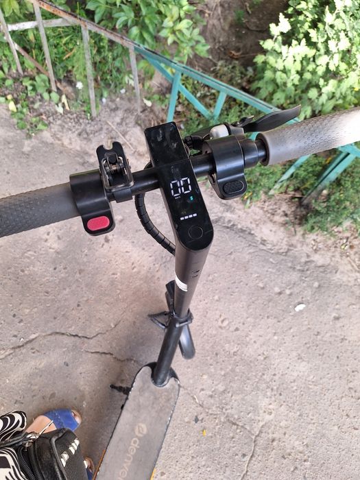 Електросамокат Denver