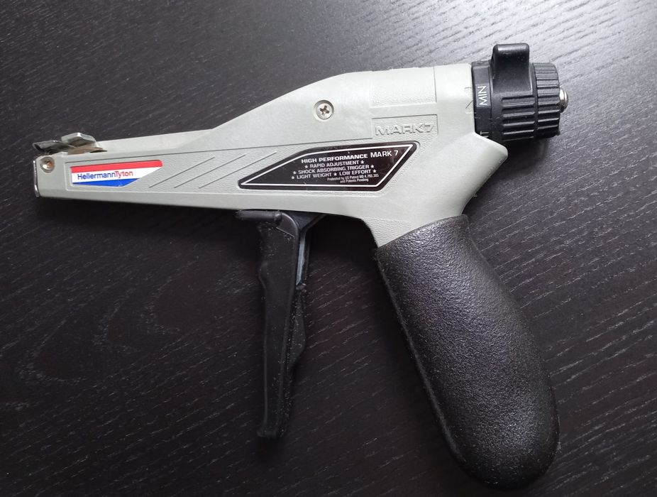 Pistolet do opasek kablowych MK7 Hellermann Tyton (do zaciskania)