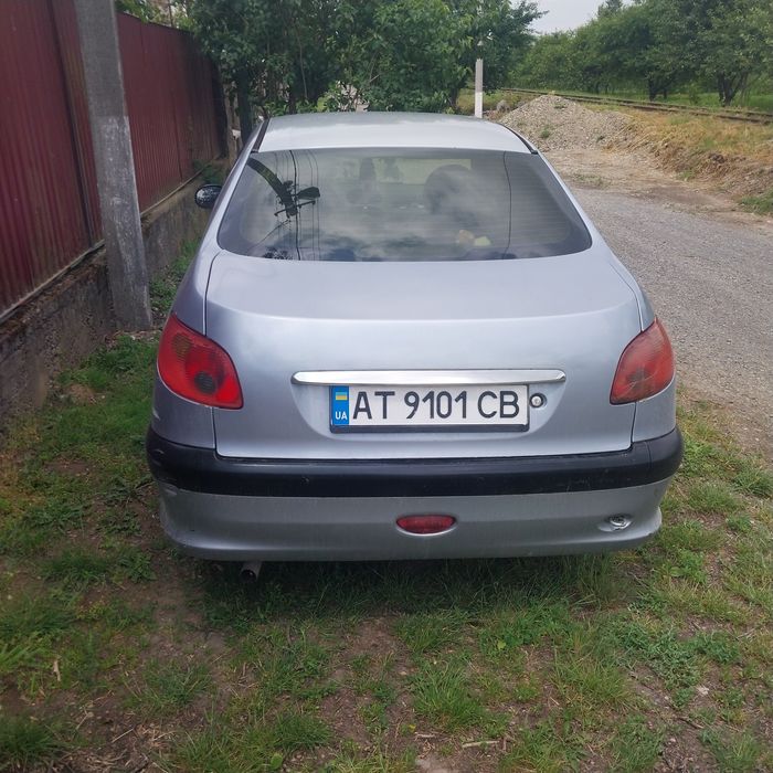 Авто на ходу,все працюе,любе переоформлення,можливий обмін .