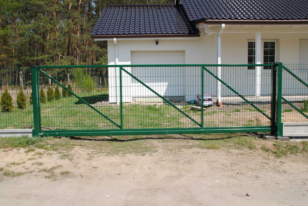 Brama przesuwna panelowa 2D 3m  Ocynkowana i Malowana proszkowo