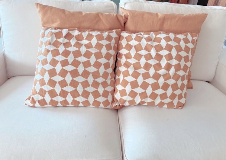 4 capas de almofadas