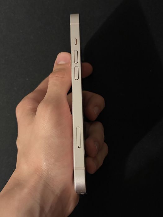 iPhone 13  розбитий екран