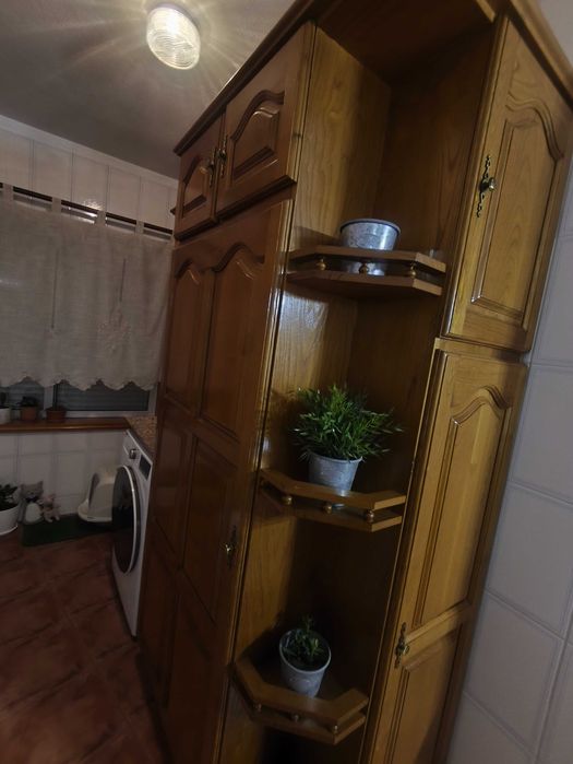 Cozinha Completa em Pinho + Granito