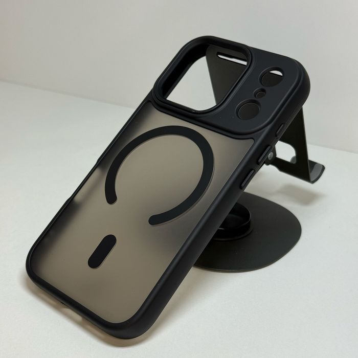 Чехол айфон 17 про матовый. Чохол iphone 17 pro з магсейф чорный