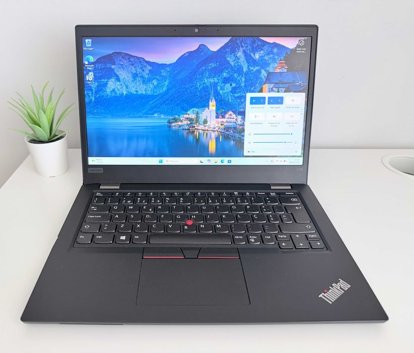 Portátil Lenovo L13 (i3 10ª Geração + 4GB + 256GB SSD)