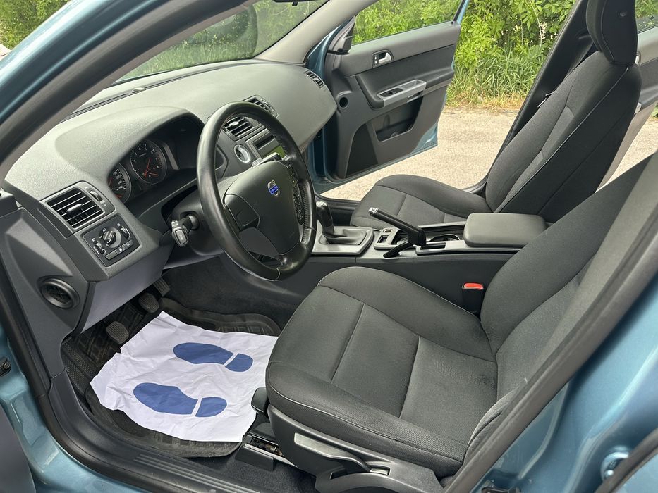 Продам авто Volvo v50
