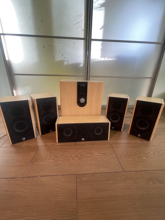 Домашній кінотеатр SVEN 5.1 з сабвуфером (повний комплект)