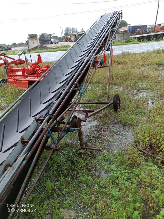 Tapete rolante com motor trifásico