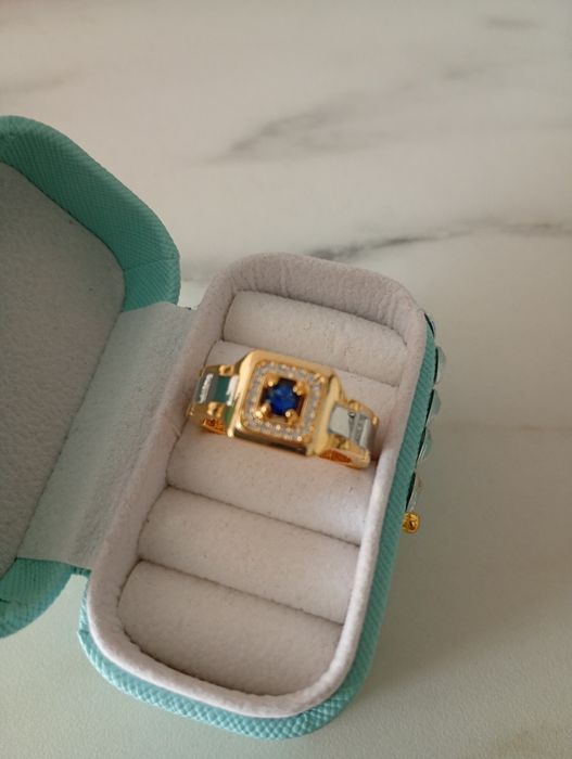 Sygnet męski nr 11 z szafirem