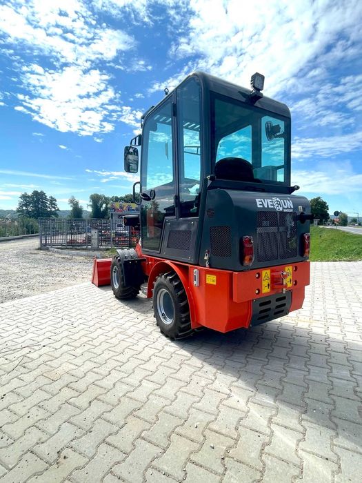 Nowa mini ładowarka kołowa teleskopowa EVERUN ER1000 NOWA 2025