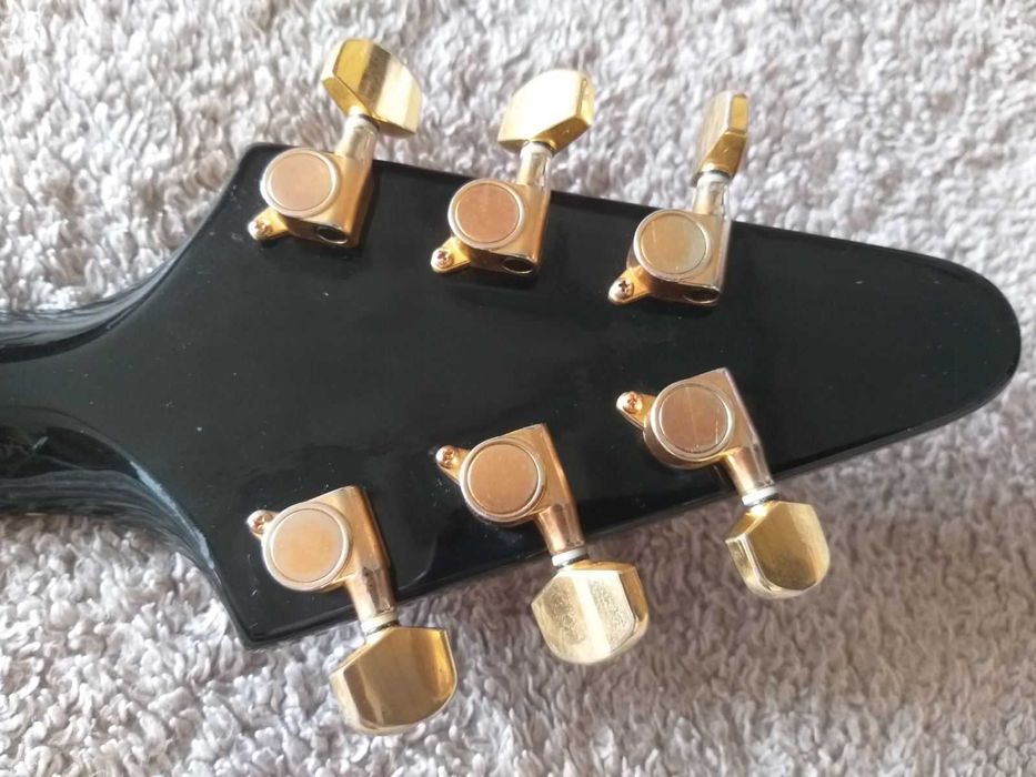 Гитара Flying V BRIAN by BACCHUS