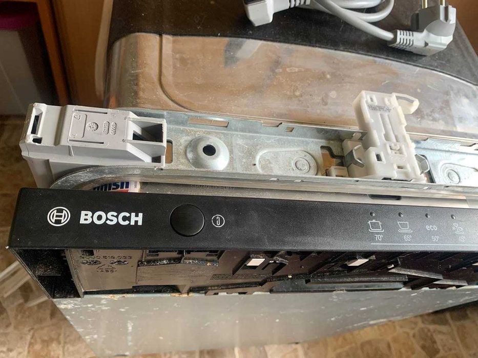 Посудомийна машина Bosch Spv40EOOEU/17