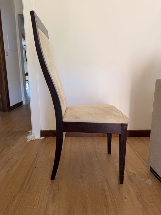 Cadeiras de sala de ja tar