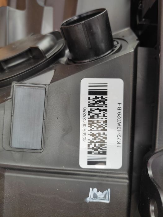 Farol direito original Land Rover Discovery Sport Novo