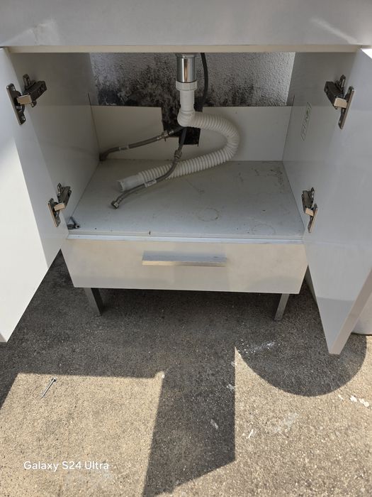 Maquina de lavar, fogão,Móvel casa de banho,Corta Relva,Aquecimento eléctrico