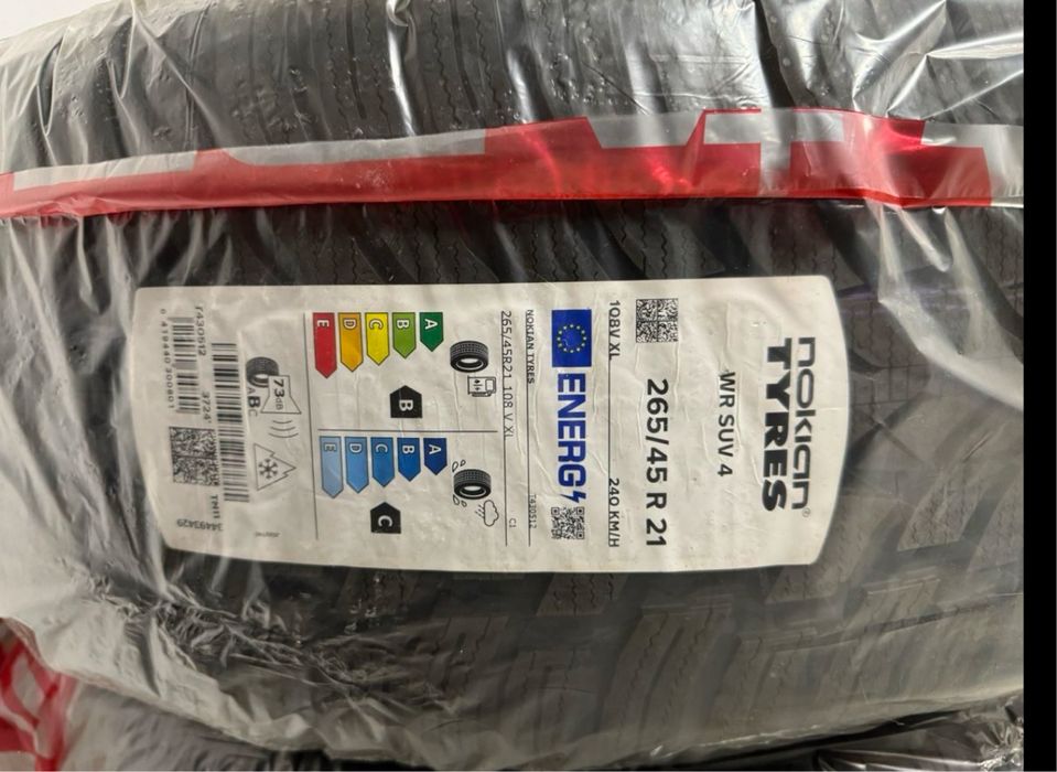 Nokian  WR SUV 4 265/45 R21   Нові пара