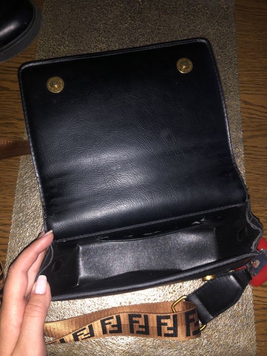 Torebka listonoszka FENDI